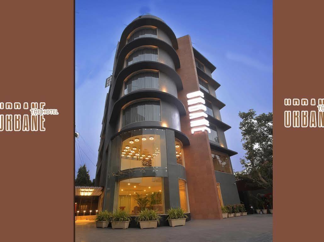 Urbane The Hotel Ahmedabad Ngoại thất bức ảnh